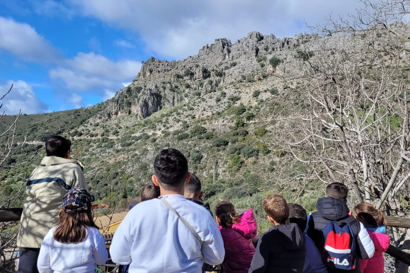 Cartajima acogió un campamento para iniciar su semana blanca