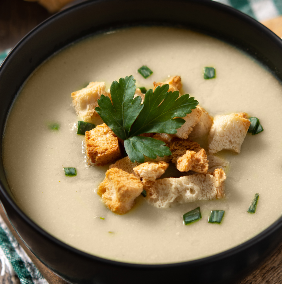 Sopa de pan y ajo