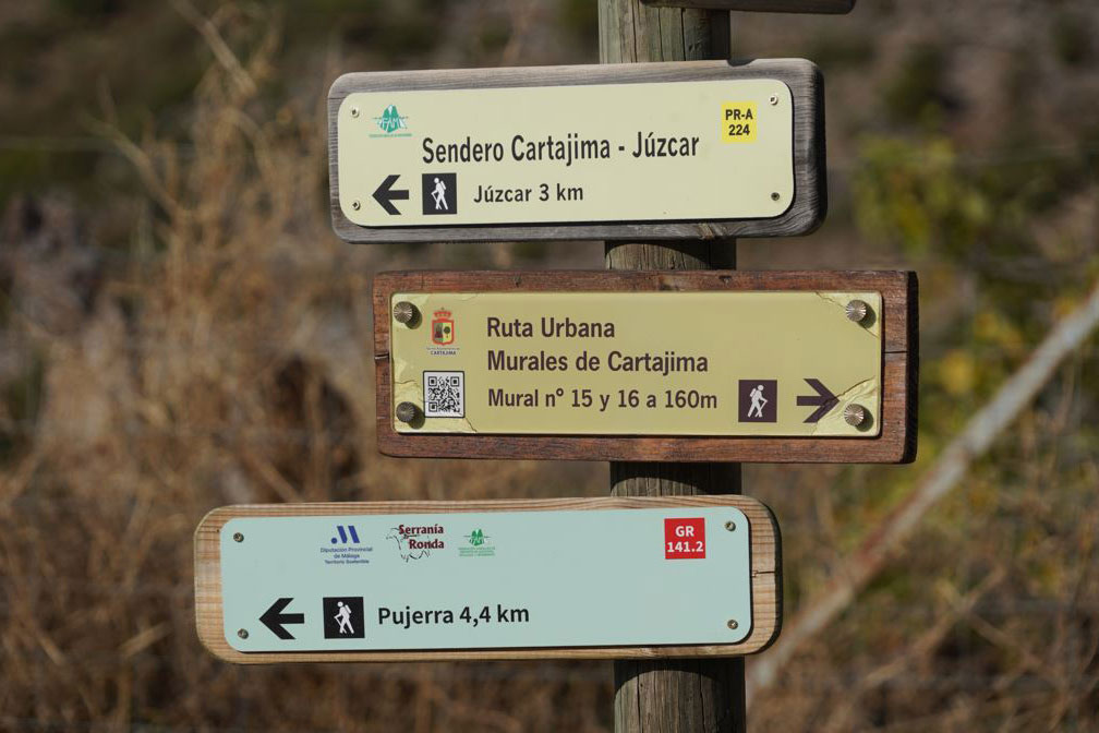 Los senderos de Cartajima que se adentran en el Bosque de Cobre