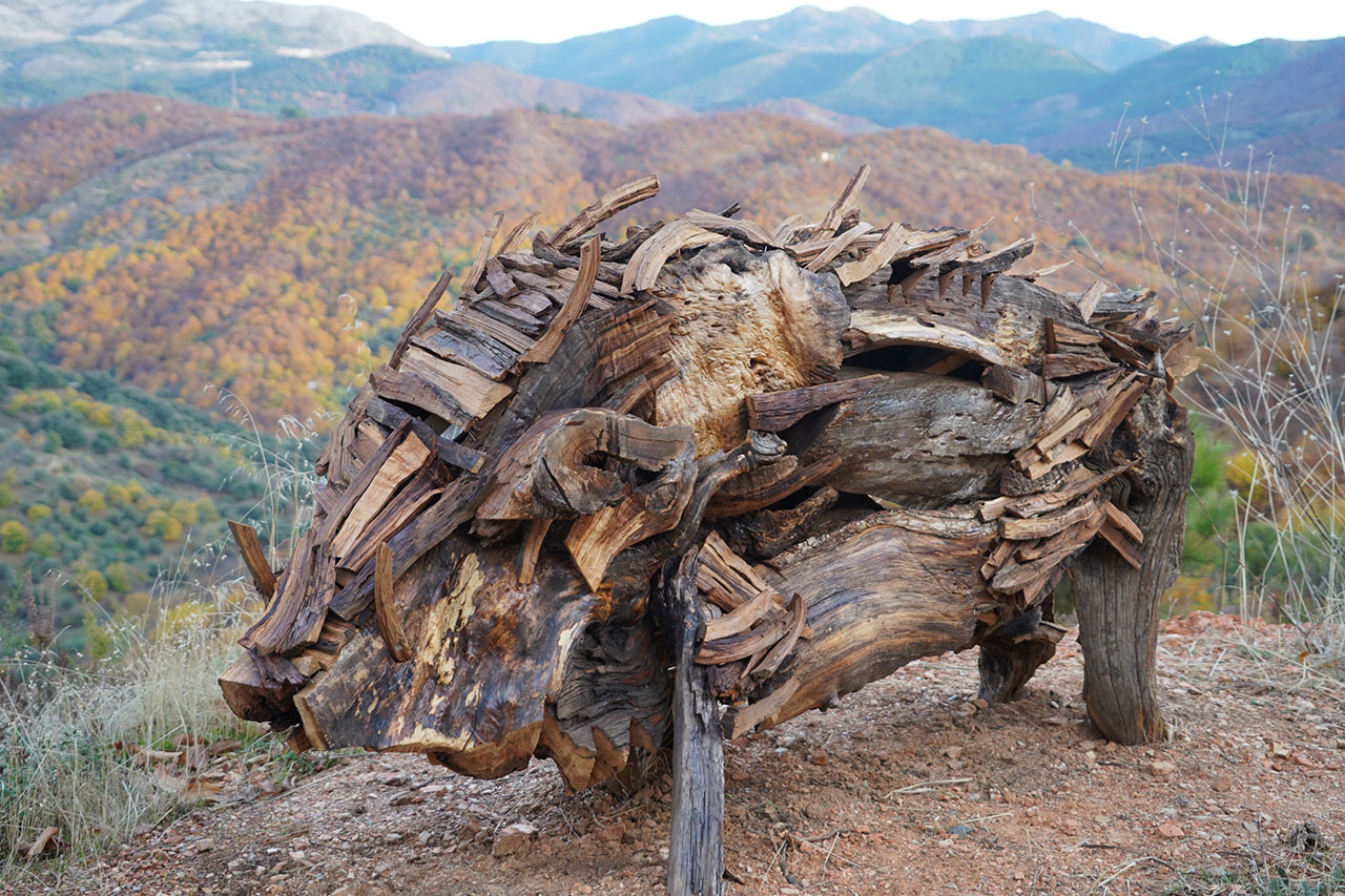 Escultura de un jabalí