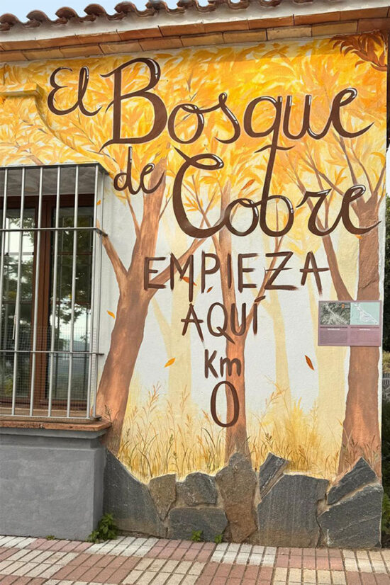 Mural El Bosque de Cobre