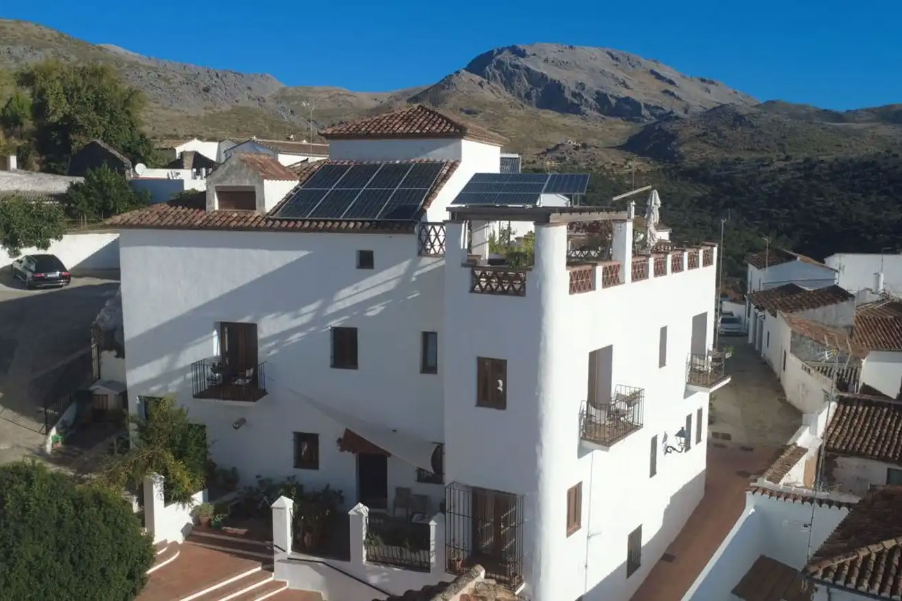 El Hotel Los Castaños de Cartajima recibe el Premio Joan Hunt